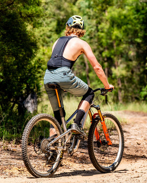 Dharco Mens Enduro Bib w/plate