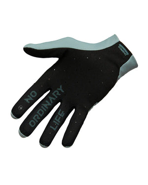 DHARCO MENS TRAIL GLOVE
